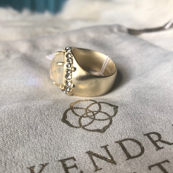 Kendra Scott Schuyler Dichroic Glass Ring - Picture 3 of 12